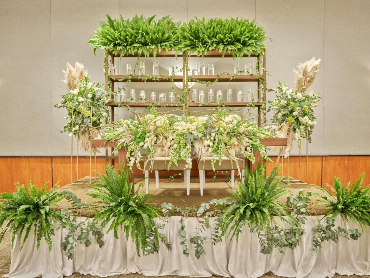 Fiesta Americana Reforma Mexico by Eksteriør bilde A traditional Malay wedding dais