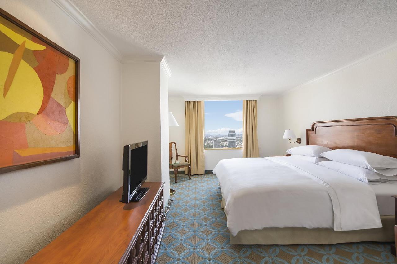 Fiesta Americana Reforma Mexico by Eksteriør bilde A guest room at the Hilton San Francisco