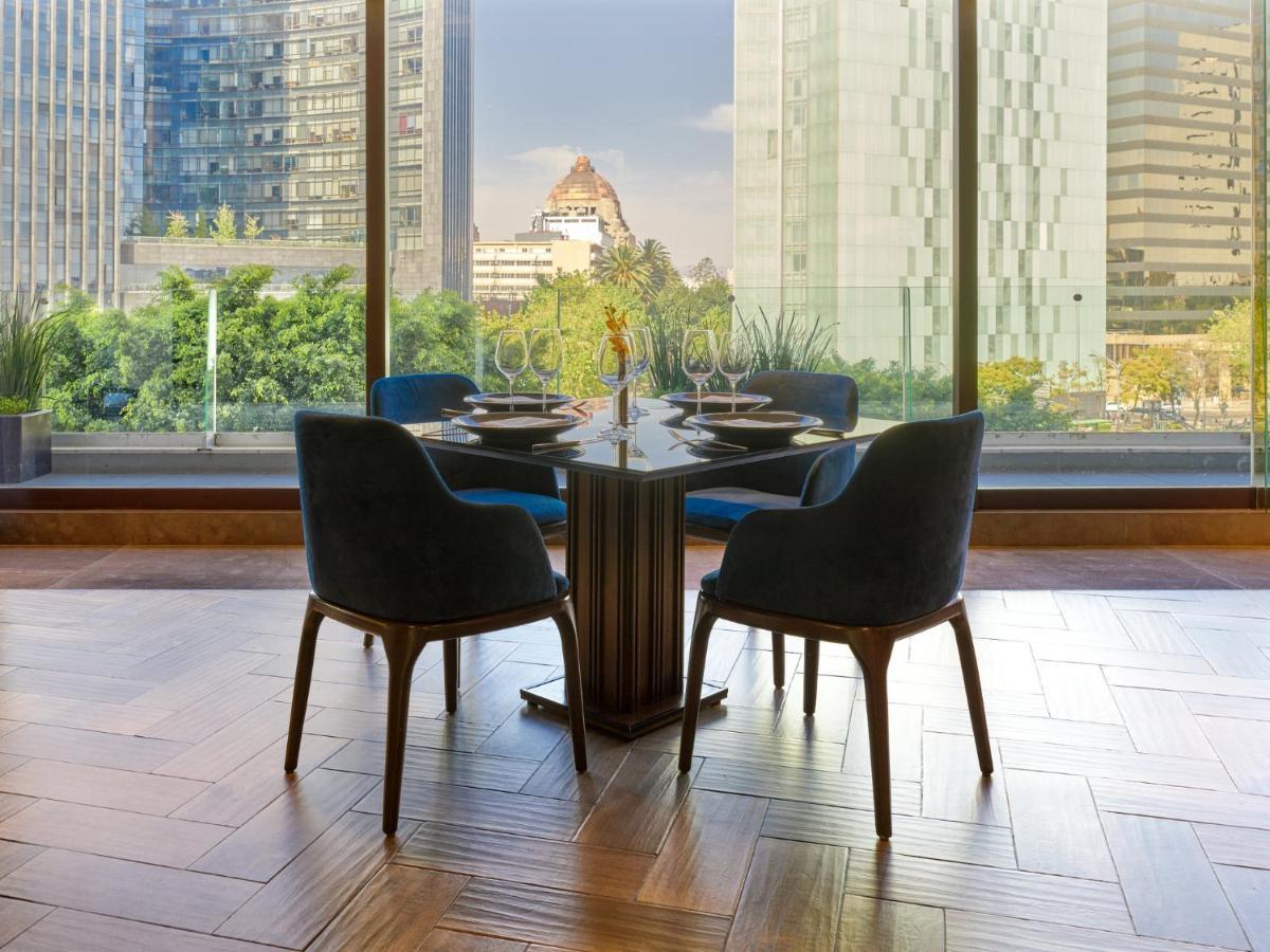 Fiesta Americana Reforma Mexico by Eksteriør bilde The Table