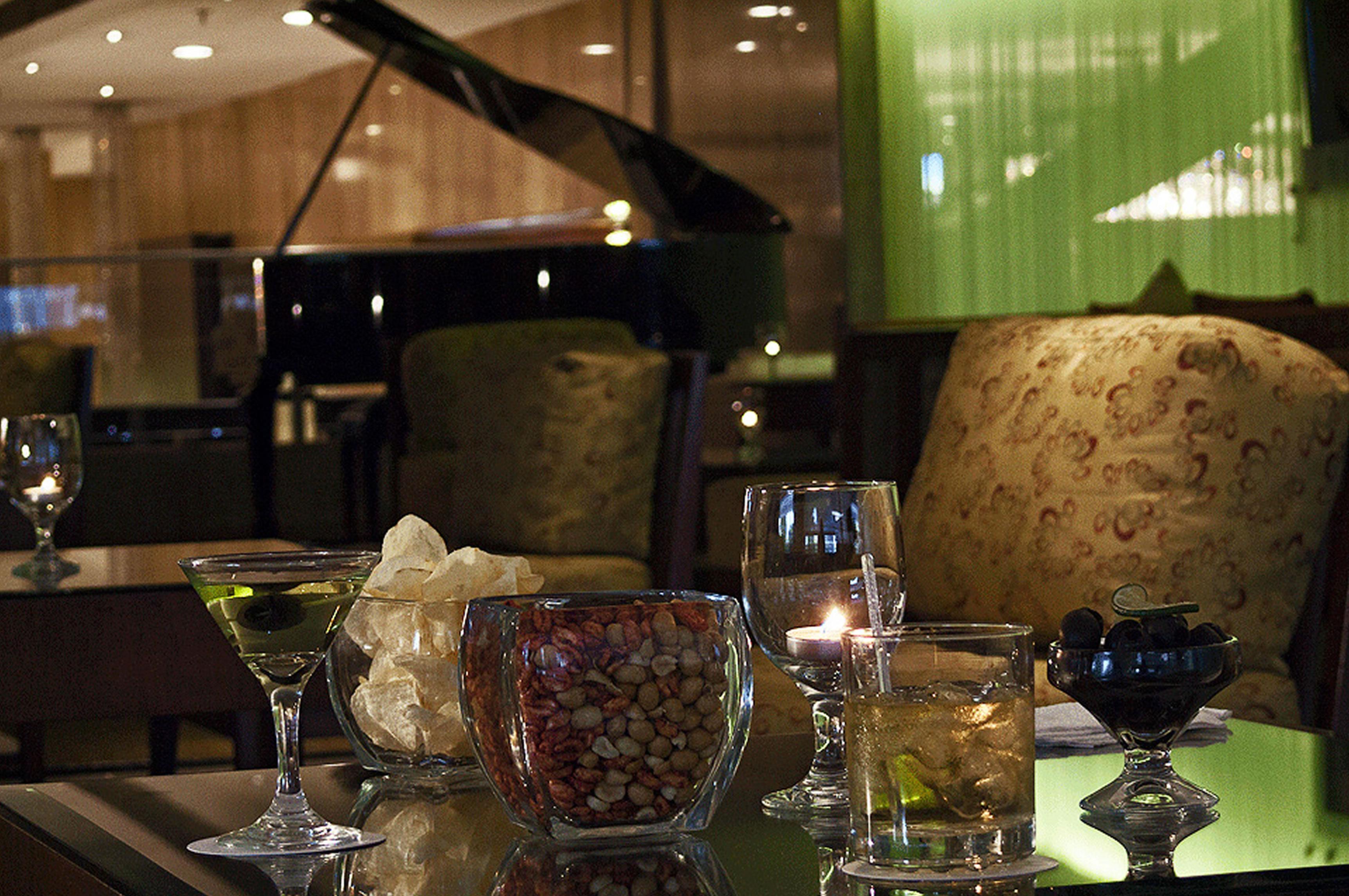 Fiesta Americana Reforma Mexico by Eksteriør bilde The piano bar at the hotel